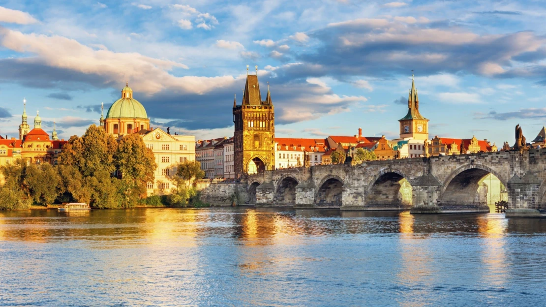 Turisté mizí z pražských ulic, Praha je riziková už i v Nizozemsku