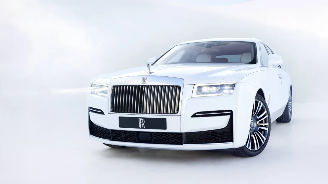 Když se spojí luxus a zdravý rozum. Svezli jsme se v novém modelu Rolls-Royce Ghost