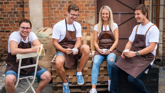 Parta dříčů z&nbsp;Uherského Brodu dostala potravinářského Oscara. Umí i&nbsp;čokoládu s&nbsp;absintem