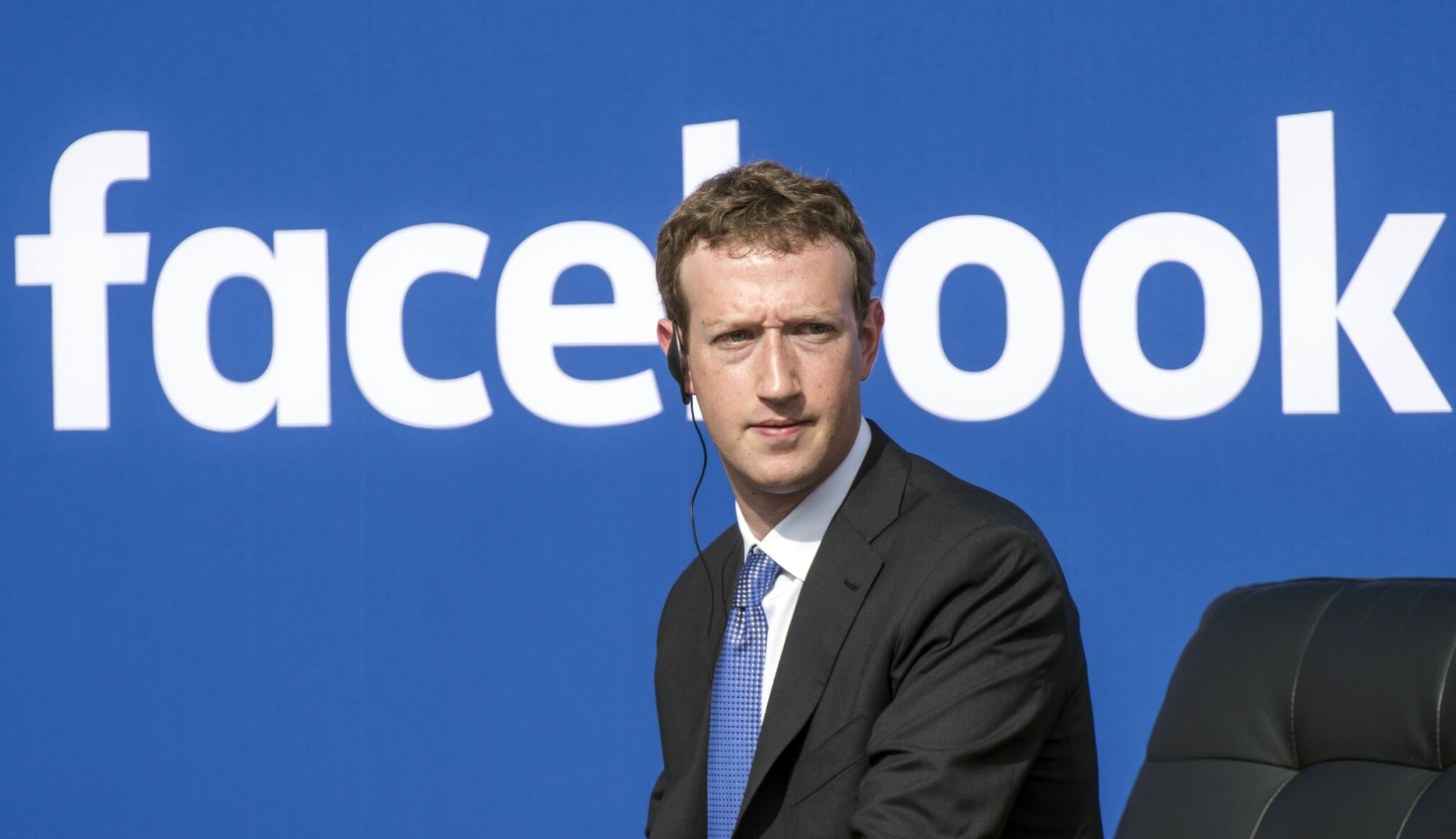 Facebook má problémy. Kvůli uniklým interním dokumentům čelí obviněním