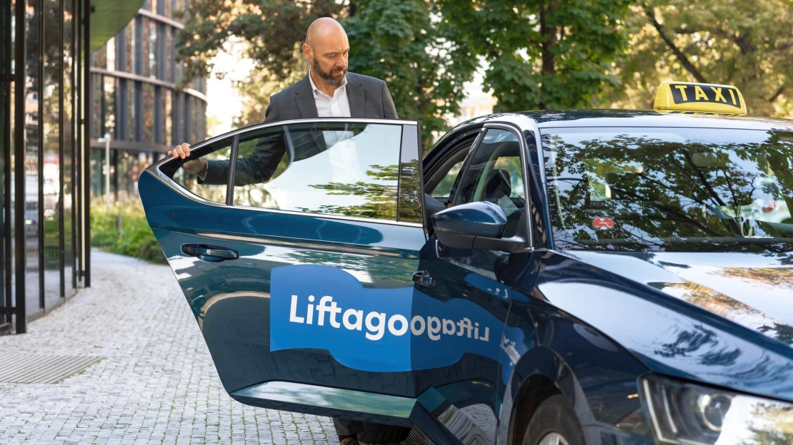 Liftago se loni propadlo pouze o třetinu. Mizernou sezonu zachránil rozvoz věcí