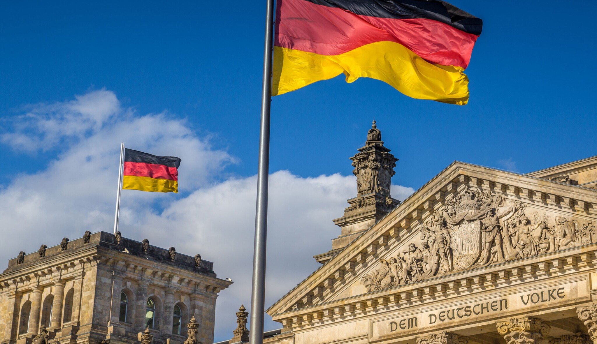 Krize odvrácena. Německý parlament přijal dodatek rozpočtu