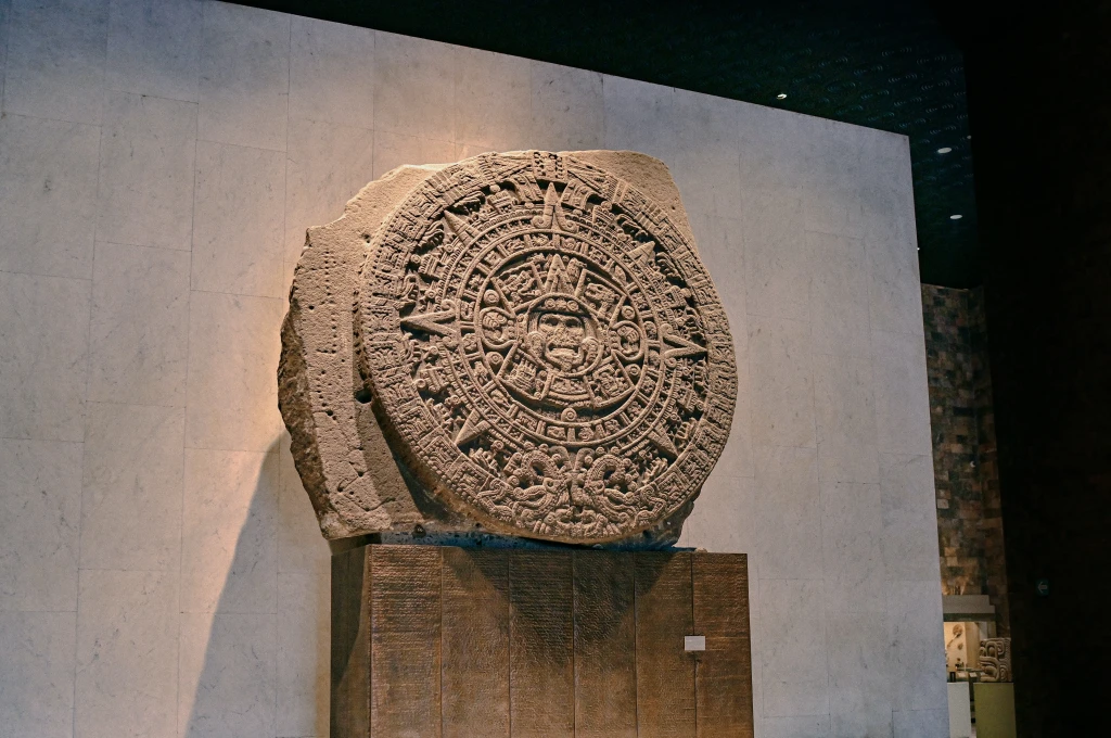 Pařížská Christie&#8217;s&nbsp;chystá dražbu aztéckých děl. Mexiko zvažuje trestní oznámení