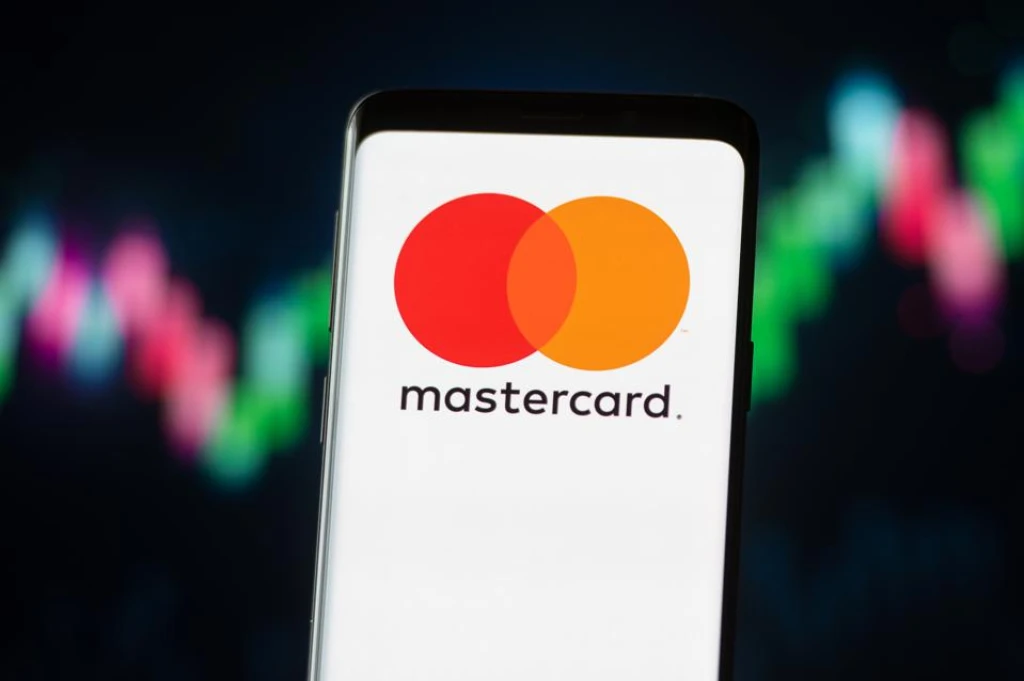 Mastercard umožní obchodníkům přijímat platby bitcoinem