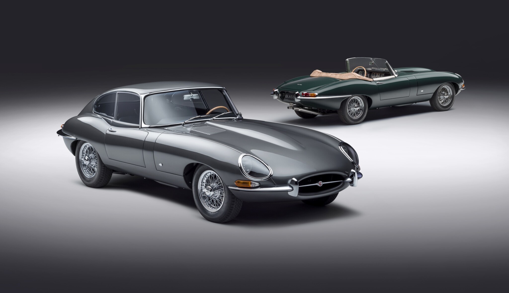 Jaguar slaví šedesát let řady E-type dvanácti výjimečnými replikami