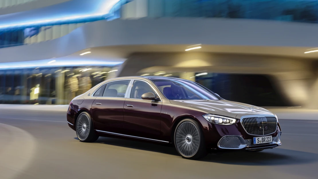 Dvanáct válců, můžu to nechat? Poslední mohykán Maybach vyjde na 5,5 milionu