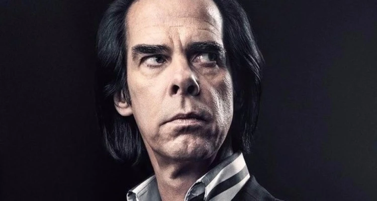 Nick Cave míří do Prahy. Obejme vás na Metronomu