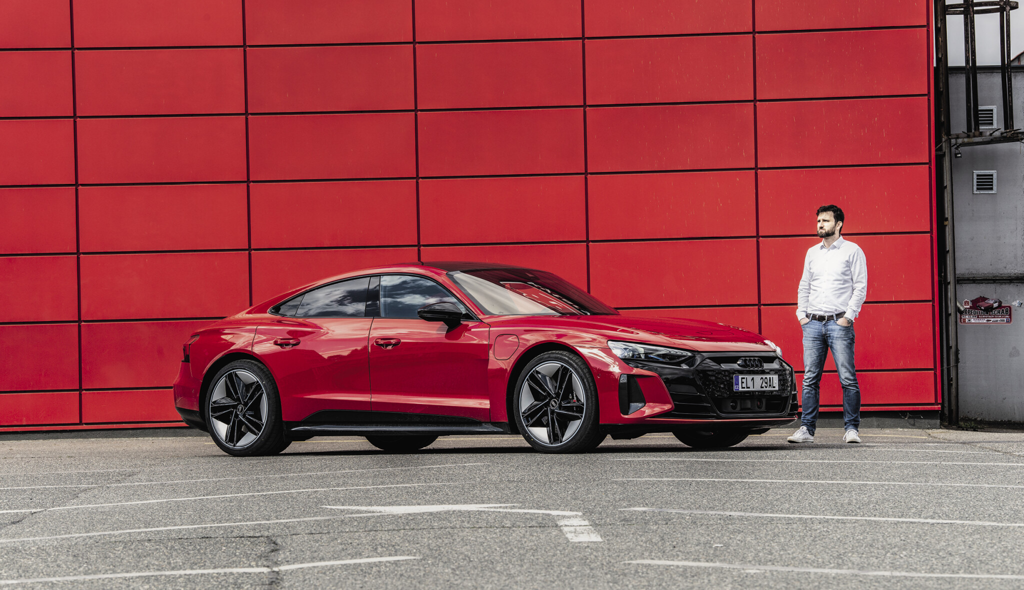 Nová elektrická droga v podání Audi. Z 0 na 100 vás vystřelí za 3,3 sekundy