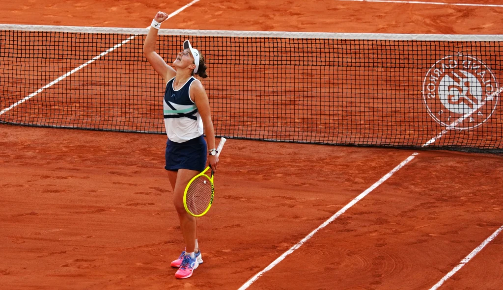Nová česká tenisová hvězda.  Barbora Krejčíková vyhrála French Open
