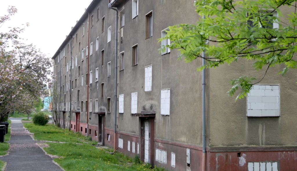 Sokolovská uhelná oživuje vybydlené domy. Bude je pronajímat