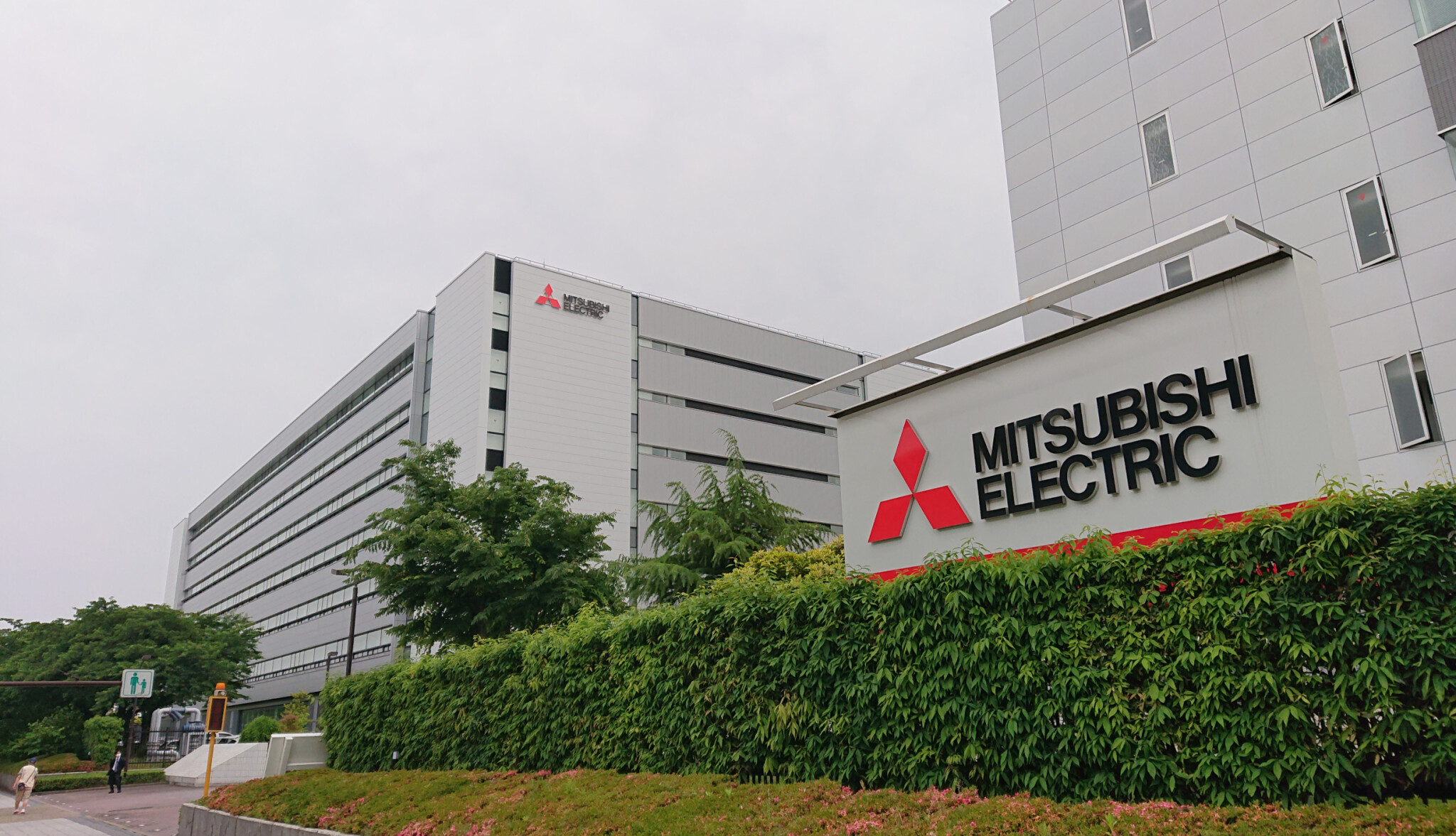 Šéf Mitsubishi odstupuje. Firma 35 let falšovala kontrolu výrobků
