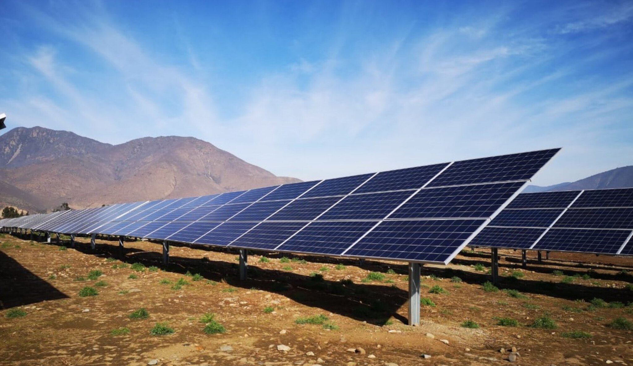 SOLEK podnikatele Zdeňka Sobotky staví solární elektrárnu na Kypru