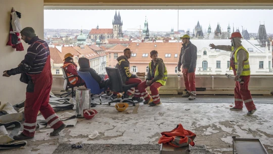 Ohlodaný na kost. Podívejte se dovnitř Intercontinentalu během rekonstrukce