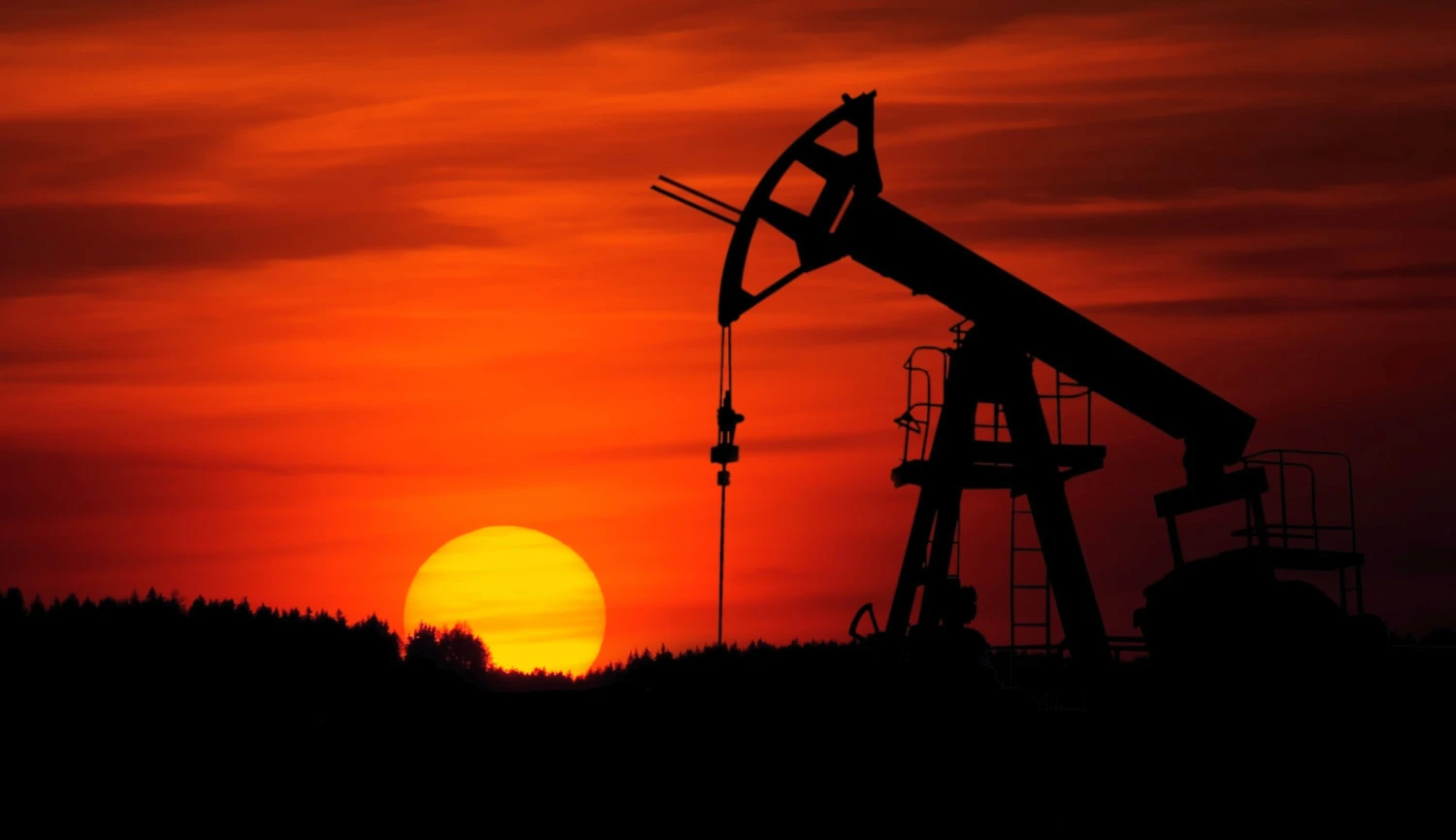 Ceny ropy vystoupily na dvouměsíční maxima. Brent překročil 87 dolarů