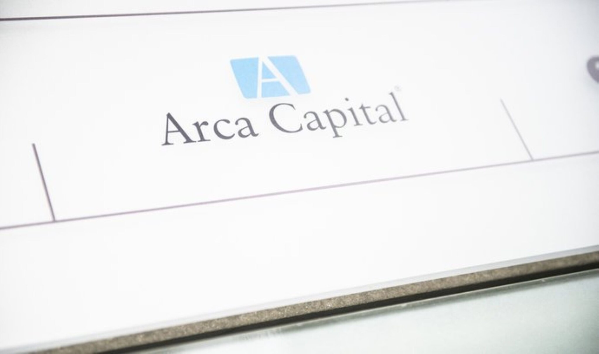 O Arca Investments se zajímá centrála proti organizovanému zločinu. Věřitelům dluží téměř 19 miliard