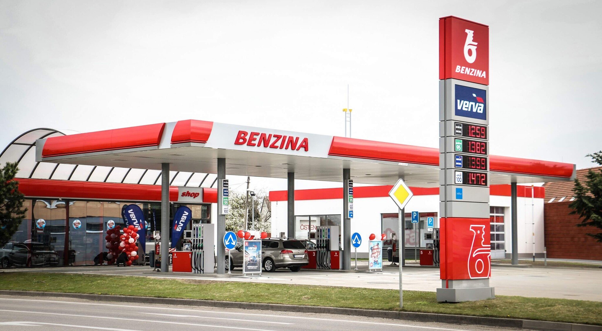 Značka Benzina končí. Polský vlastník přejmenuje známé čerpací stanice