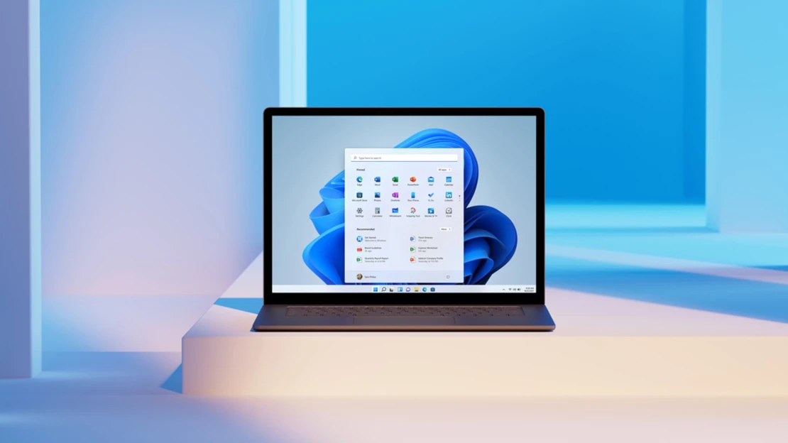 Windows 11 jsou tu. Co přinášejí nového a má cenu rychle upgradovat?