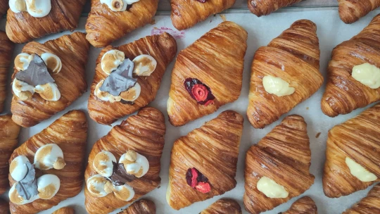 Croissanty od Prokopa. Strojař jich v&nbsp;centru Prahy upeče i&nbsp;250 denně