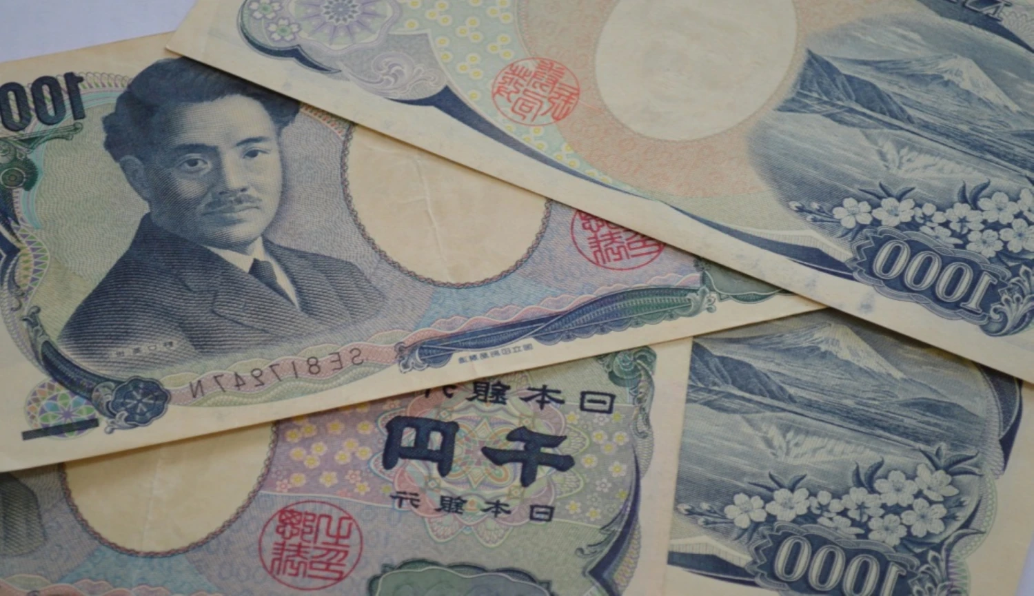 Japonsko upustilo od záporných úroků. Centrální banka zvýšila základní sazbu