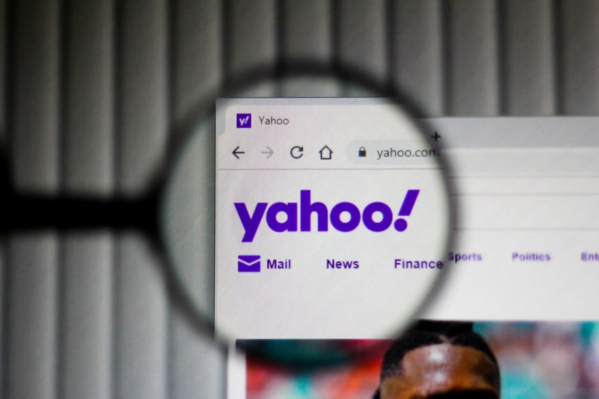Internetová společnost Yahoo odchází z Číny. Důvodem je nová regulace