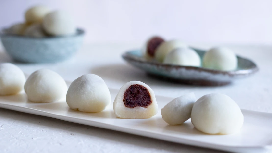 Knedlíčky daifuku aneb japonský dezert z rýže a fazolí