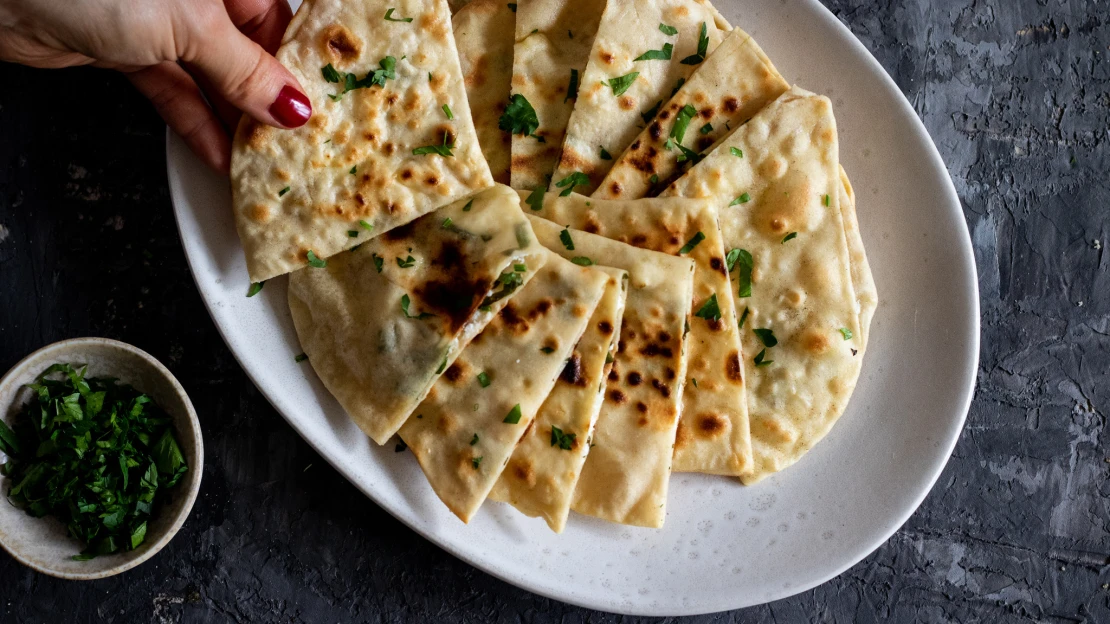 Pondělí bez masa po turecku. Sýrové gözleme z pěti ingrediencí