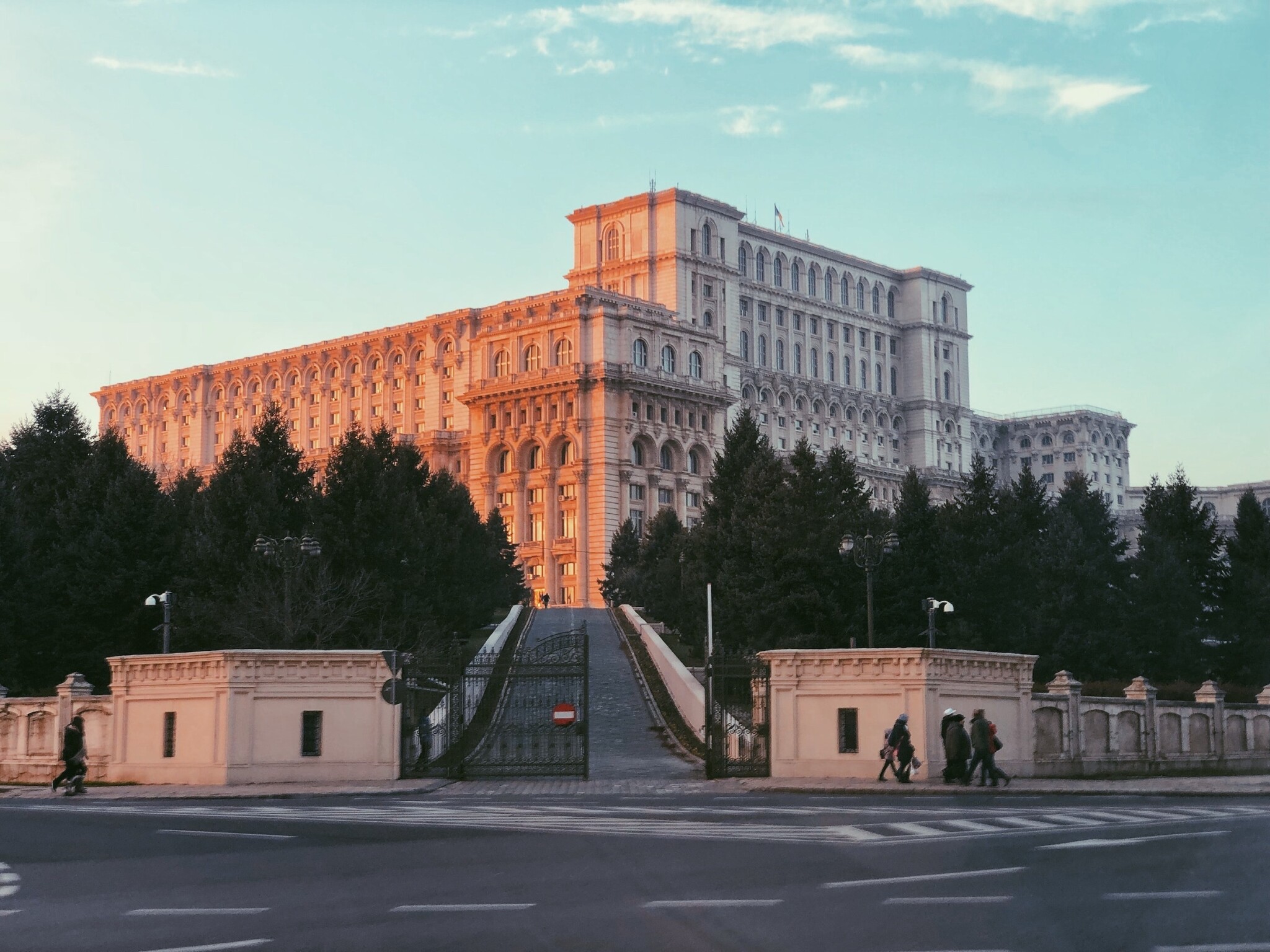48 hodin v Bukurešti: Blýskavý glamour, nejbohatší šlechta i monstrózní architektura