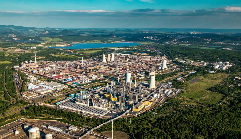 Šestinásobný zisk. Orlen Unipetrol navýšil tržby o&nbsp;156 miliard korun