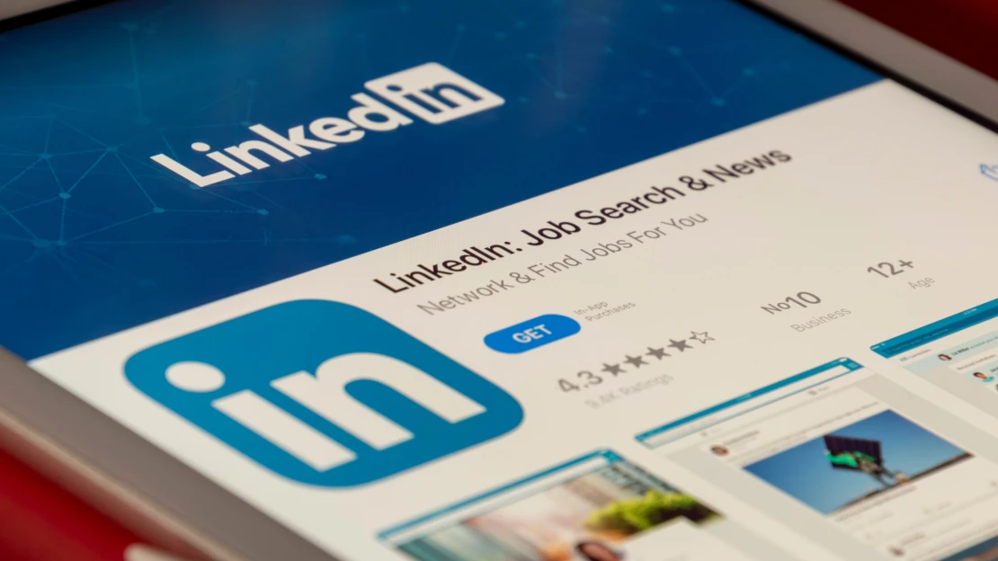 Mluvit s šéfem všech šéfů. LinkedIn vám pomůže dostat se ke komukoliv. Tady je návod, jak na to