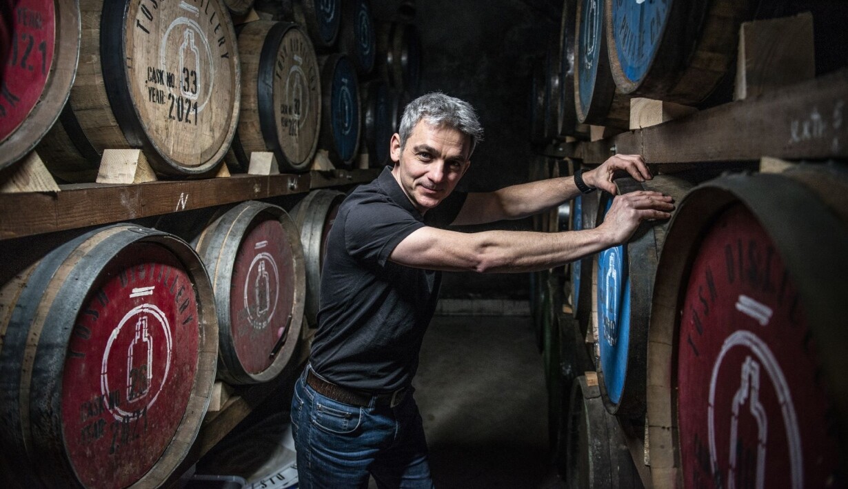 Whisky s tváří Ječmínka. Podnikavec na Hané oživuje netradiční palírenskou tradici