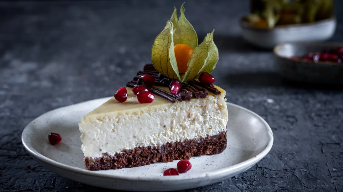 Kaštany nejsou jen výsadou Vánoc. Připravte si z nich lahodný cheesecake s perníkovou vůní