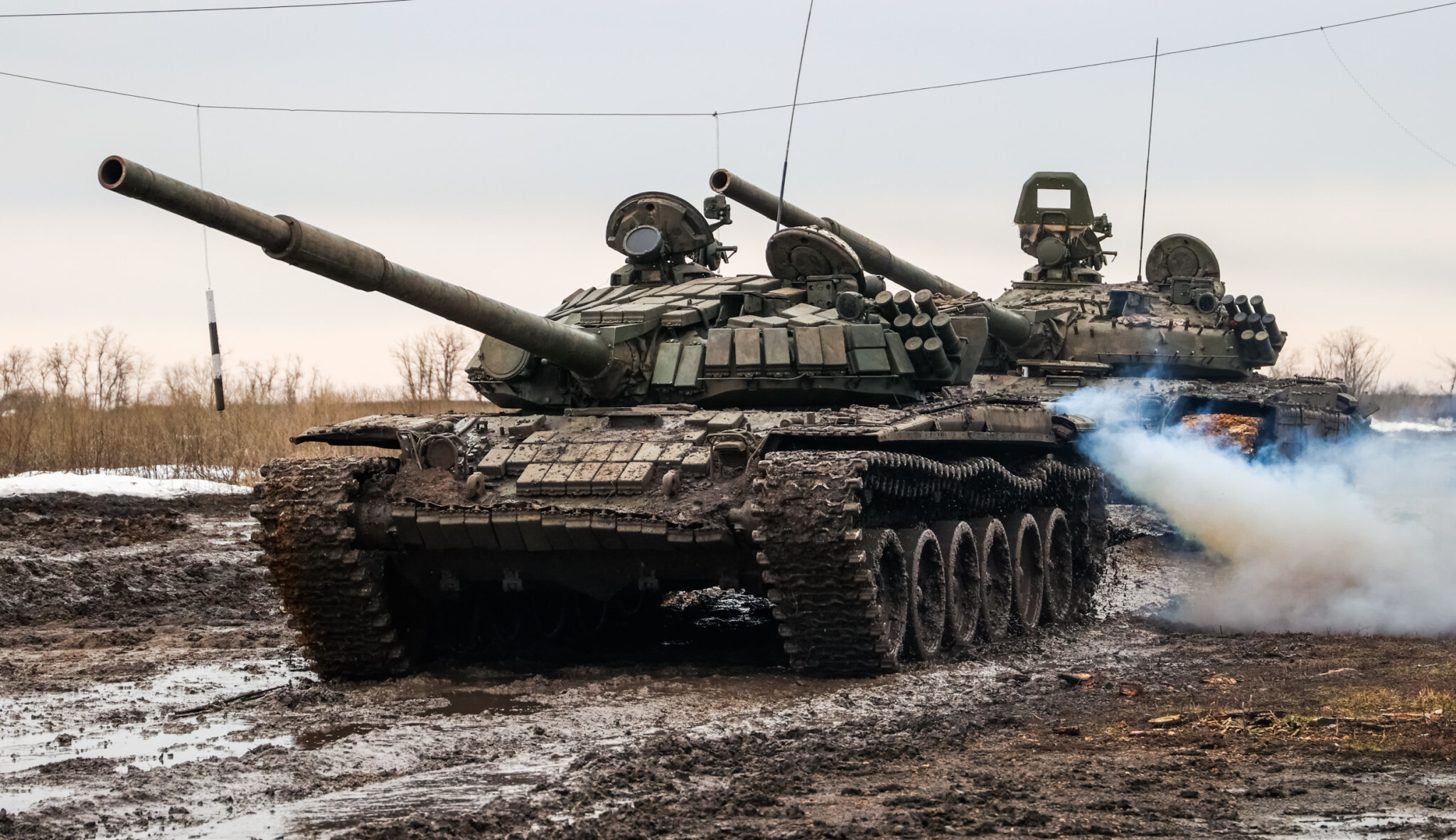 Ruští vojáci proudí na Ukrajinu. Není to stát, prohlásil o zemi Putin