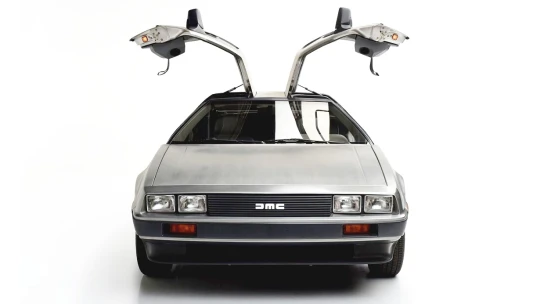 Návrat do budoucnosti v zeleném stylu? DeLorean se vrátí jako elektromobil