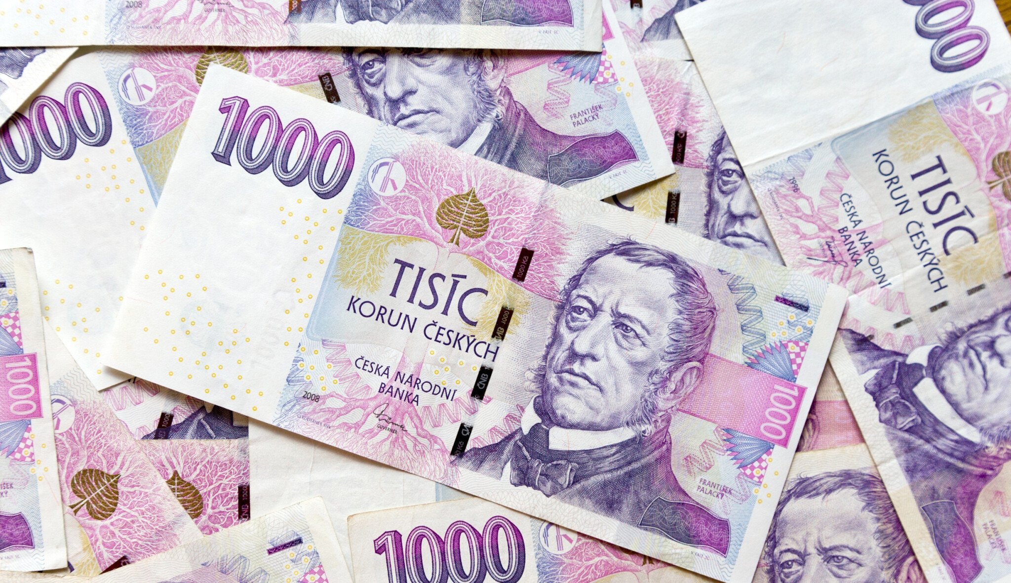 Inflace dohnala Čechy k investicím. V podílových fondech už mají přes 700 miliard