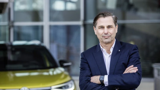 Nový šéf Škodovky Klaus Zellmer udělal kariéru u&nbsp;Porsche. Doteď řídil prodej Volkswagenu