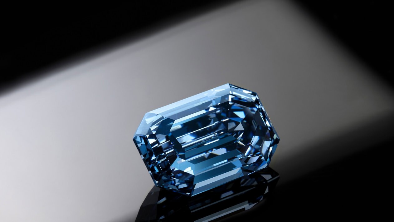 Obliba investování do diamantů klesá. Loňské rekordní ceny klesly již o osmnáct procent