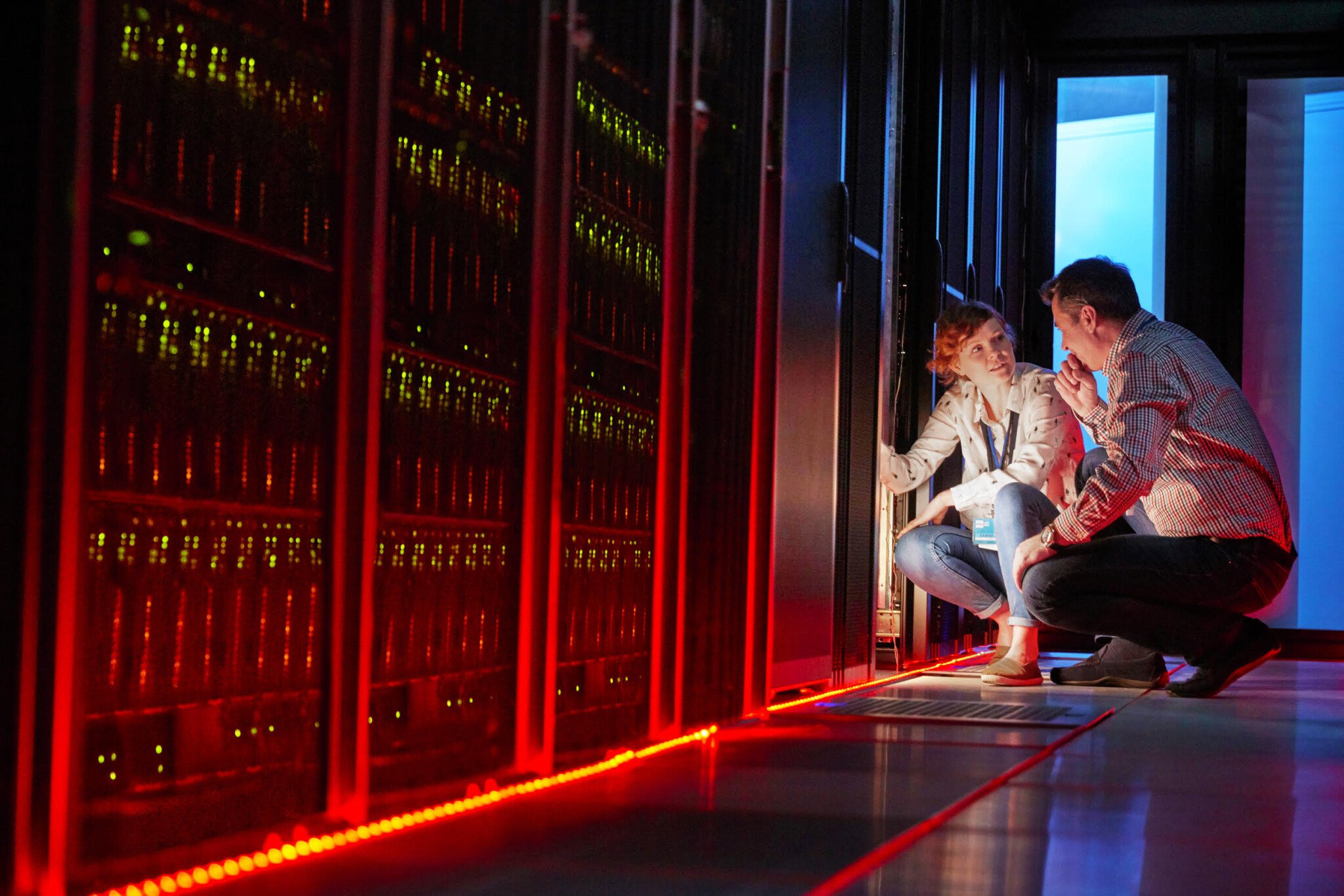 Miliardová data jdou do Česka. Pure Storage buduje obří centrum v Praze