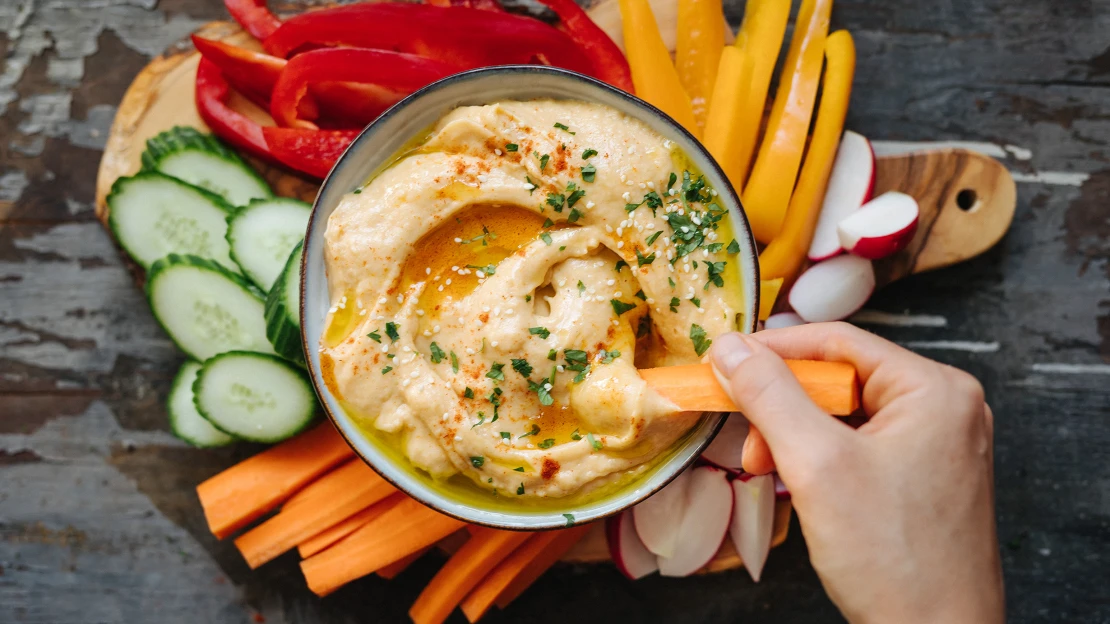 Paleo hummus. Bezluštěninová verze, co nenadýmá, nebo nesmysl?