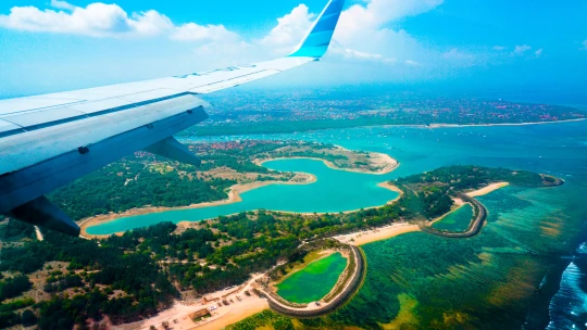 Začněte balit na Bali. Ostrov Bohů se konečně otevřel i turistům z&nbsp;Česka