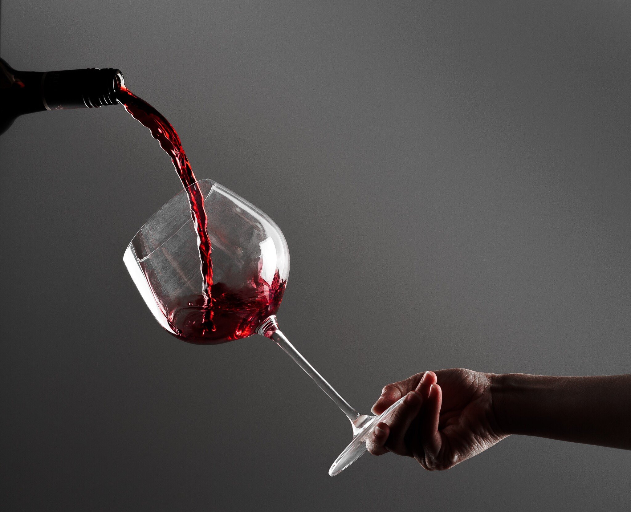 Víno minerální nebo zemité? Jak porozumět vínu aneb someliérské minimum v praxi