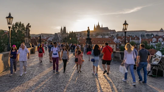 Věřím v&nbsp;pět milionů turistů. Šéf CzechTourismu o&nbsp;chybějících Rusech i&nbsp;chytrém Krumlově