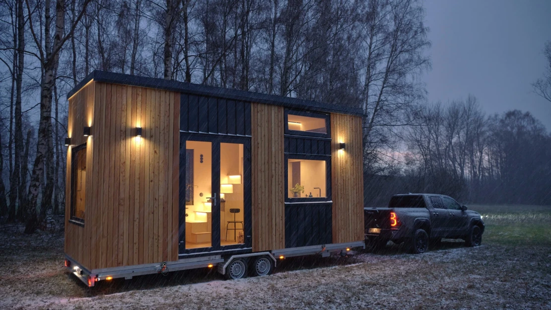 Domov na kolech. Český startup přiváží tiny house, s nímž můžete kdykoli zmizet