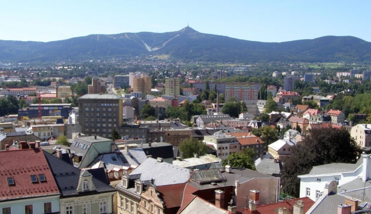 Pohled na Liberec s Ještědem