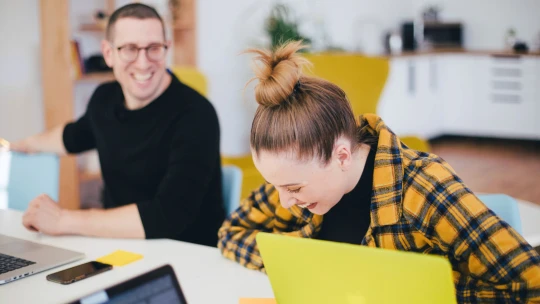 Neberte se příliš vážně, povede to k frustraci, varuje psycholog