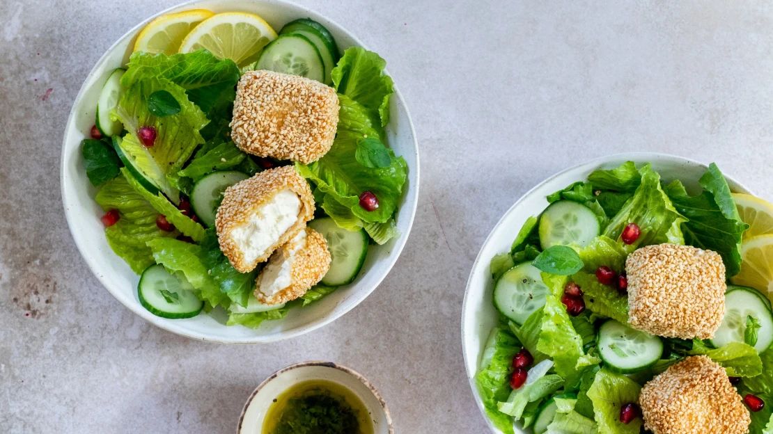 Feta v sezamové krustě aneb Smažák v letní verzi