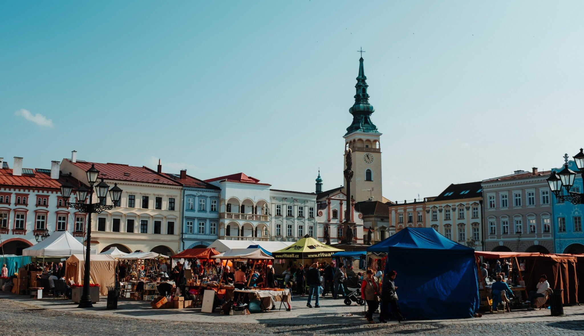 Guide to Nový Jičín: Podbedskydská nostalgie po první republice