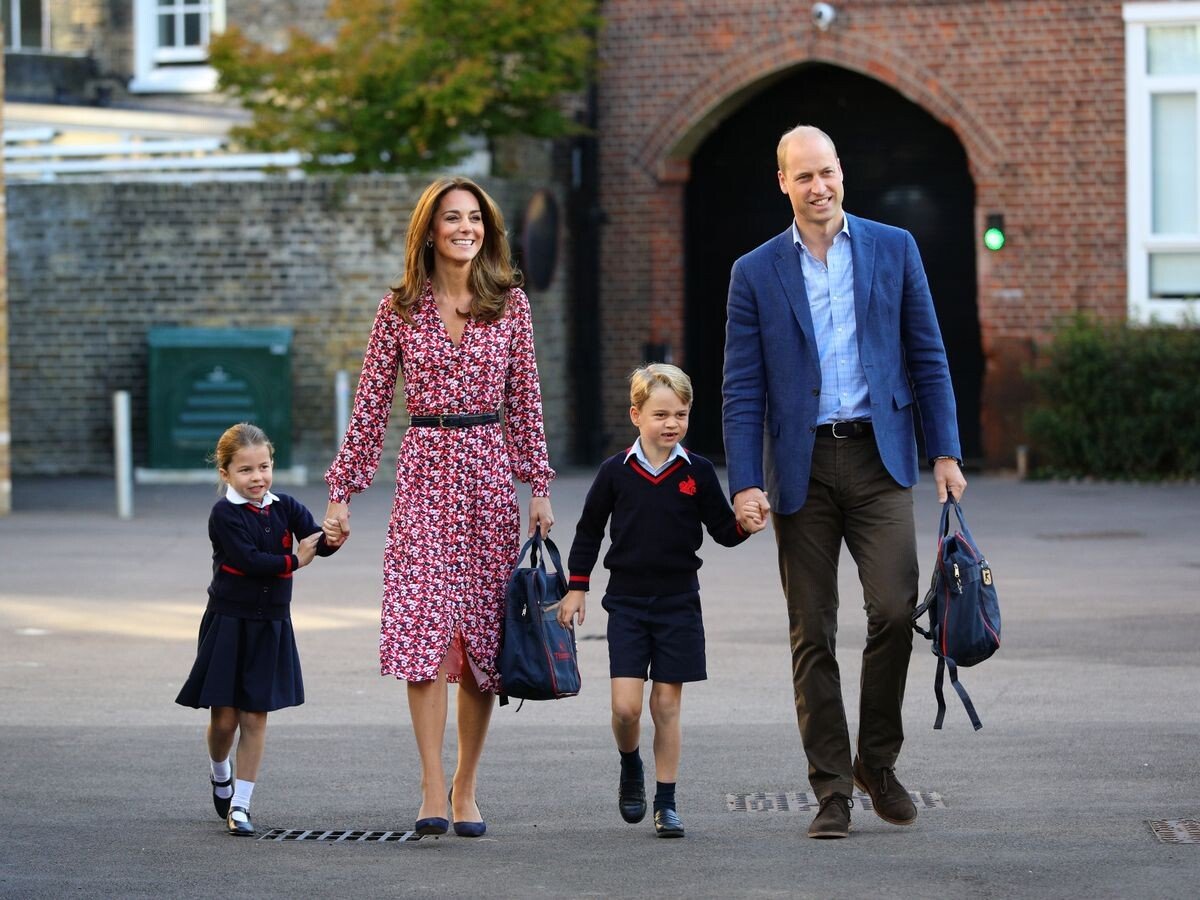 Back to School po královsku. William a Kate vybrali dětem novou školu