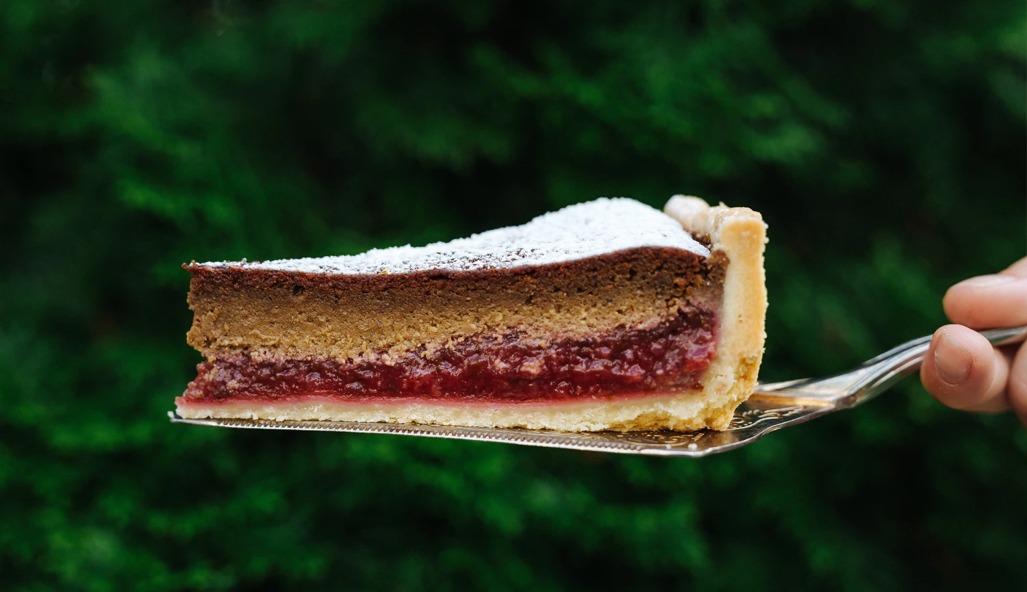 Švestky, ořechy & skořice. S tímhle koláčem vás ani konec léta nezaskočí