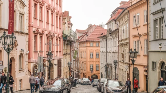 Chcete bydlet v&nbsp;centru Prahy? Nové byty tam stojí  v&nbsp;průměru přes dvě stě tisíc za metr