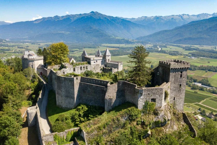 Žijte si jako králové. Francouzské zámky jsou na prodej